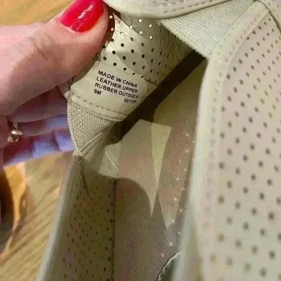 MICHAEL Michael Kors | Perforated Leather Slip-On Sneaker Light Pink 9 - Picture 5 of 7